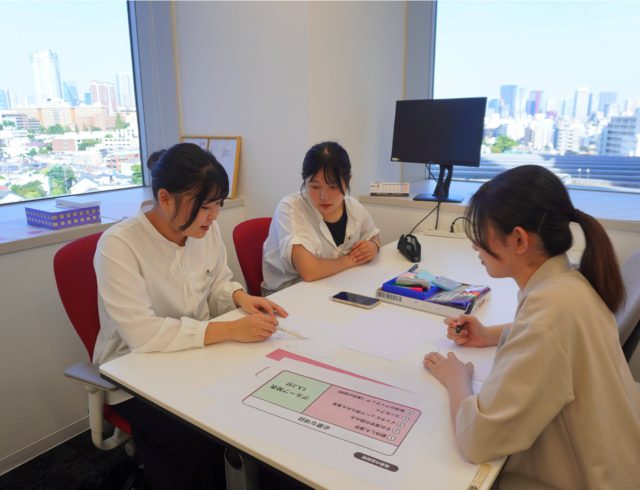 インタビューの様子2